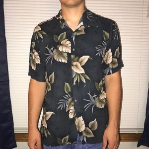 Hawaiian shirt